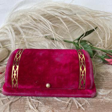 Mini Hot Pink Velvet Jewelry Case, Vintage Clam Shell Watch Box, Bulova Fifth Avenue New York 