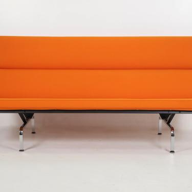 Mid-Century Modern “Sofa Compact” Designed by Charles Eames for Herman Miller