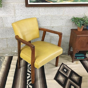 LOCAL PICKUP ONLY --------------- Vintage mcm Chair 