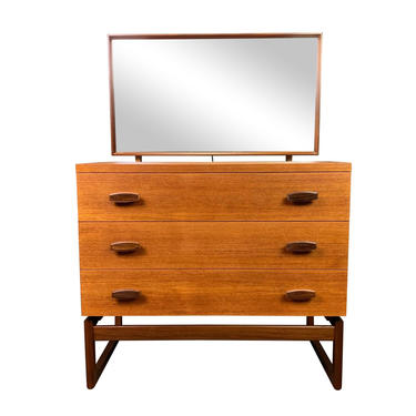 Vintage British Mid Century Modern &amp;quot;Quadrille&amp;quot; Teak Chest of Drawers and Mirror by G Plan 