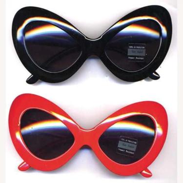 RETRO style CAT EYE sunglasses red cat eye frames, black cat eye sunglasses, oversize retro cat eye sunnies, big cat eye festival sunglasses 