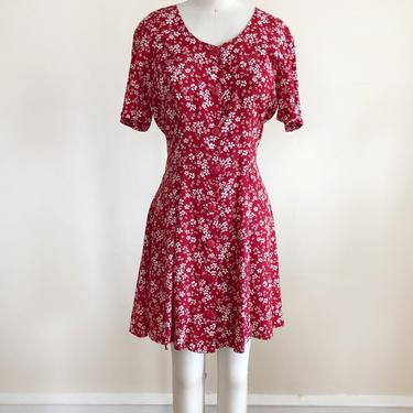 Short-Sleeved Red and White Floral Print Mini-Dress - 1990s 