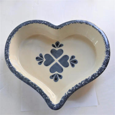 VINTAGE Spongewear Baking Dish// Chaparral Blue Hearts Baking Dish// Country Farmhouse Kitchen Decor 