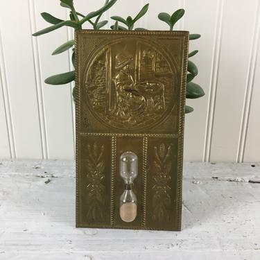 Elpec 3-minute sand timer mounted on embossed brass plaque - made in England 