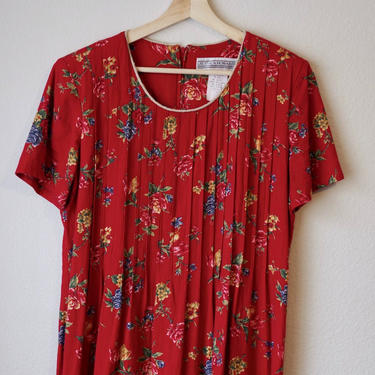95) VINTAGE island mama dress red pleated floral short sleeve midi with rope trim ties 