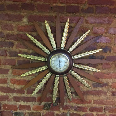 Vintage Sunburst Session United Electric Wall Clock 