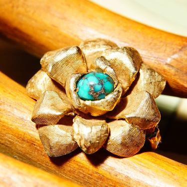 Vintage 14K Yellow Gold Turquoise Flower Brooch, Textured Gold Petals, Nested Blue Turquoise Stone, 585 Jewelry, 1” L 