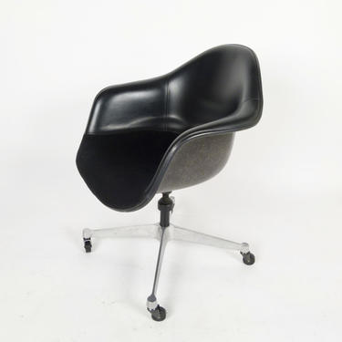 Eames DAT Desk Chair
