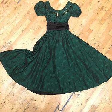 1950s party dress, green taffeta, vintage 50s dress, fit and flare, size xx small, puff sleeves, holiday dress, full skirt, mrs maisel, 24 