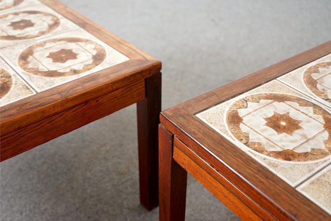 Pair of Danish Rosewood &amp; Tile Side Tables - (320-070) 