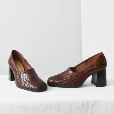 vintage woven leather block heel shoes, size 8 