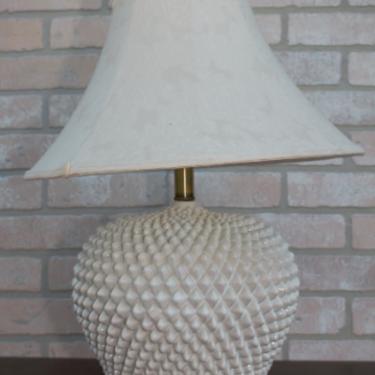 Vintage Hobnail White Table Lamp