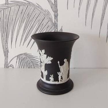 Vintage Vase, Wedgwood, Black and White, Cherub, Trees, circa 50's 
