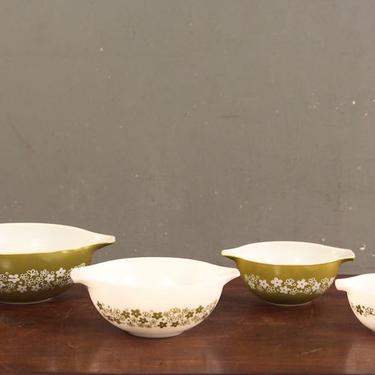 Set of 4 Pyrex Floral Nesting Bowls