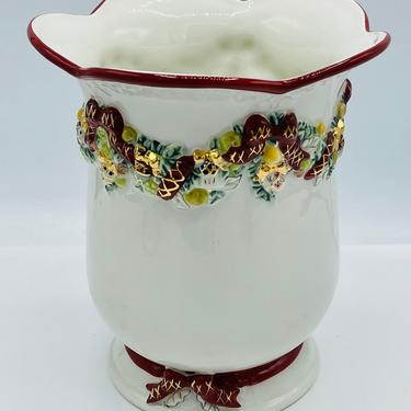 Vintage  Waterford “Holiday Heirlooms” Vase Xmas Garland 