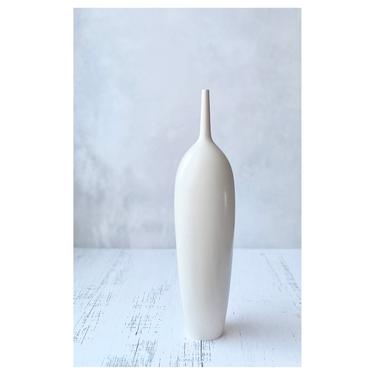 SHIPS NOW- 1 Ceramic Handmade Tall White Bottle Vase by Sara Paloma Pottery.  minimalist mid century white floor vase mantle niche decor 