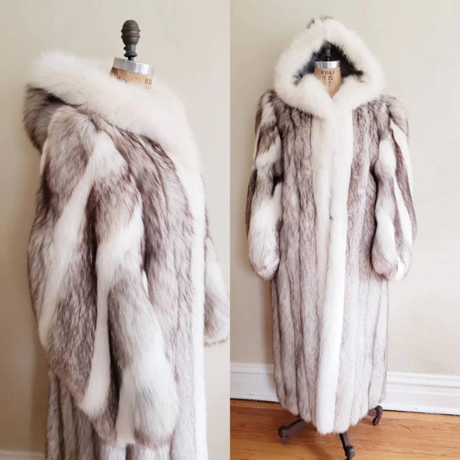 1980s White Fox Fur Coat Directional Voluminous Sleeves / 80s Long Fur Coat with Hood Gray Stripe / Med Large / Barrie 