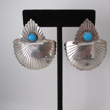 Ross Antonio Navajo Turquoise Sterling Silver Bear Paw French Hook Earrings 