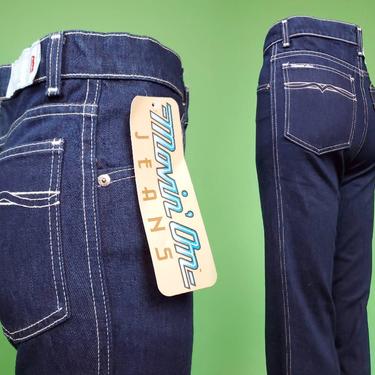 Deadstock 1970s disco jeans. Movin' On by Levi's. (26×31 1/2) 