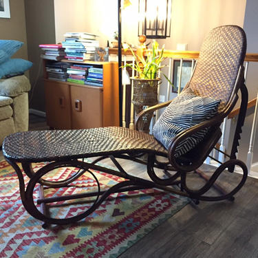 Thonet style chaise no. 2 lounge chair in bentwood rattan 