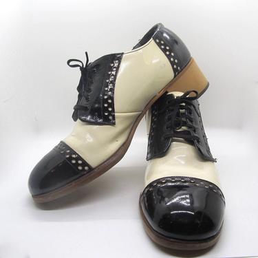 HIGH STEPPING Vintage 70s Spectators Shoes | 1970s Two Tone Black &amp; White Vinyl Oxfords w/ Chunky Heels | Glam Disco Funk Swing, Sz Mens 10 