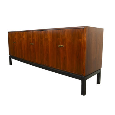 Walnut Credenza Sideboard Founders Furniture Mid Century Modern 