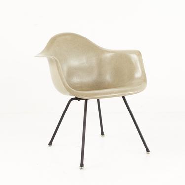 Early Charles and Ray Eames for Herman Miller Mid Century Fiberglass Shell Arm Chair - mcm 