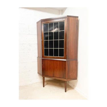 Danish Mid Century Modern Rosewood Corner Bar or Shelf Cabinet 