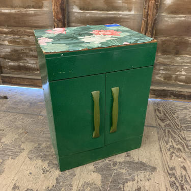 Small vintage green cabinet 18 1/8”W x 14 1/2”D x 24”T