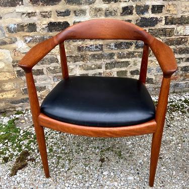 Vintage Hans Wegner “The Chair” Johannes Hansen Armchair