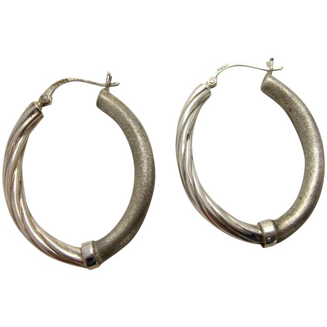 Vintage Sterling Silver Dual-Texture Matte Brushed Silver and Shiny Rope Twist Oblong Hoop Earrings 