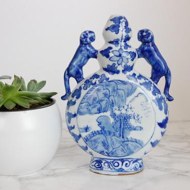 Blue &amp; White Moon Vase Chinoiserie Porcelain Vase Foo Lion Foo Dog Decor by PursuingVintage1
