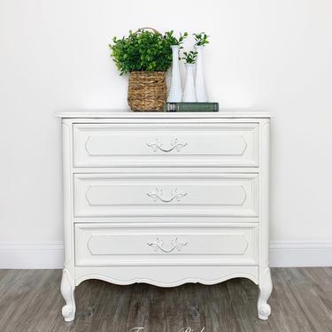 Vintage French Provincial Chest of Drawers - Refinished White Nightstand 