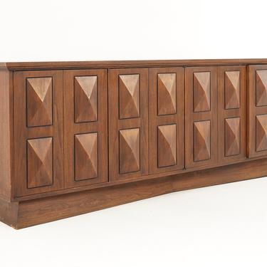 Tobago Brutalist Style Mid Century Walnut Lowboy 6 Drawer Dresser - mcm 