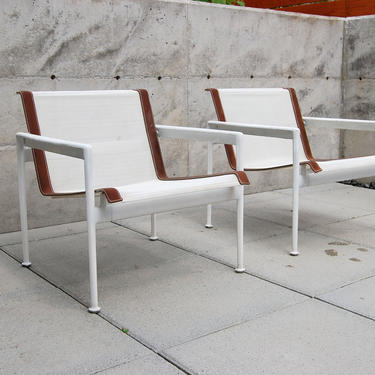 Original Vintage Richard Schultz Outdoor/Indoor Lounge Chairs 1966 Series for Knoll International - Pair 