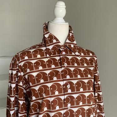 Whimsical 1970s Elephant Print Gabrielle Fouell Artist Smock Utility Shirt Pockets Large 44 Bust Vintage RARE 