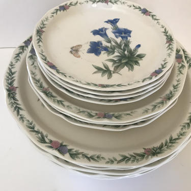 Vintage Set of 10 Noritake Conservatory Floral Plates- 7 Dinner  3 Salad 4 Bread Plates 
