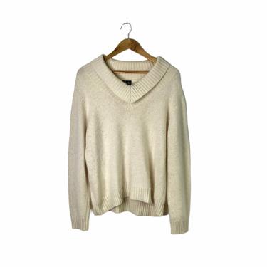 Vintage White Angora Lambswool V Neck Sweater, XL 