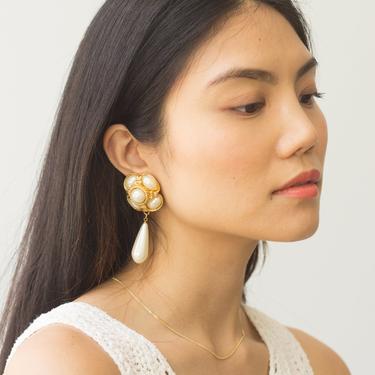 1980s Large Pearl Drop Clip Earrings 