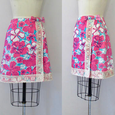 SUNSHINE STATE Lilly Pulitzer 60s Vintage Skirt | 1960s The Lilly Floral A Line Mini | Cotton Novelty Print | 70s 1970s Tiki Resort Sz Small 