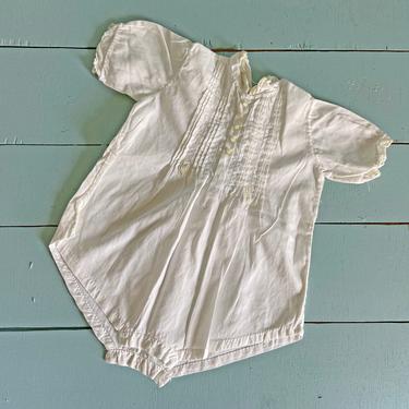 Vintage Romper Classic Baby Girl Victorian, Lacy, Cute Onesie, 3-6 Months | Photoshoot Onesie, Vintage Baby Clothes, Baby Clothes Gift 