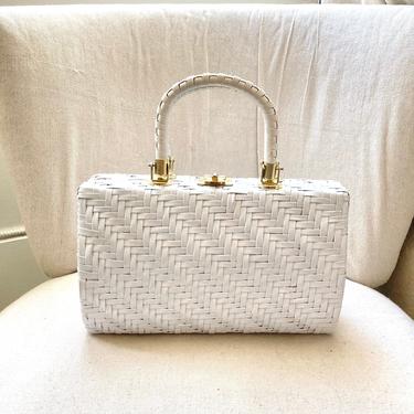 Spiffy Vintage 60's WICKER HANDBAG / White + GOLD Accents / Made in Hong Kong 