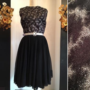 1950s party dress, Silk chiffon dress, vintage 50s dress, Black and silver dress, Full skirt dress, 1950s cocktail dress, size medium 