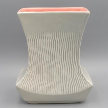 Red Wing Belle Kogan Textura Vase, Grey and Pink B2100 | Vintage Mid Century Modern Pottery Art Minnesotta 