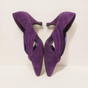 1980s Purple Suede Pumps Art Deco Style / 80s Indigo Ultraviolet Kitten Heel Shoes Rushhour Express / 9 1/2 B Deadstock New Old Stock 
