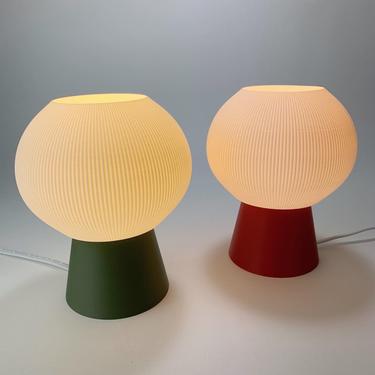 MOOSHIE Table Lamp - Mushroom Lamp - Desk Lamp - Mood Lamp - Modern Desk -  Designed and Crafted by Honey & Ivy Studio in Portland, Oregon 