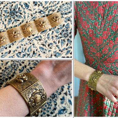 1940s Bracelet // Brass Floral Cuff Bracelet // vintage 40s bracelet 