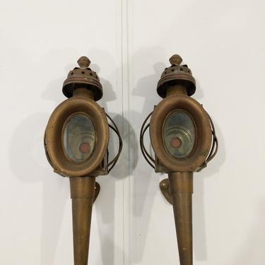 Pair of Antique Wall-Mounted Oil Lamps 