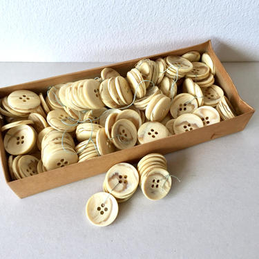 Set of 6 Creamy Marble Buttons - 34mm Round Cream Beige Swirl Large Buttons - 1.31&amp;quot; Large Round 1960's Vintage Coat Buttons - Jacket Buttons 