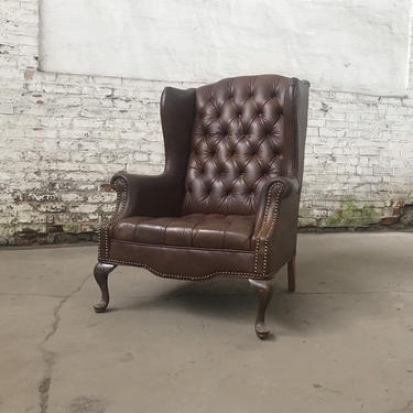 Vintage Tufted Brown Vinyl Wingback Chair Cabriole Legs Club Chair 